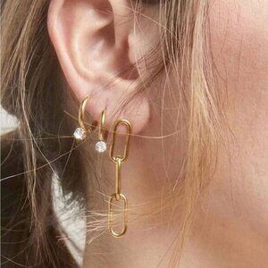 Stackable diamond hoop earrings N663